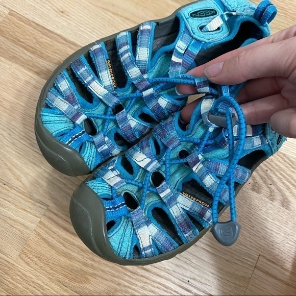 Keen Sandals Kids Blue Sz 1 Girls Washable - Picture 6 of 8
